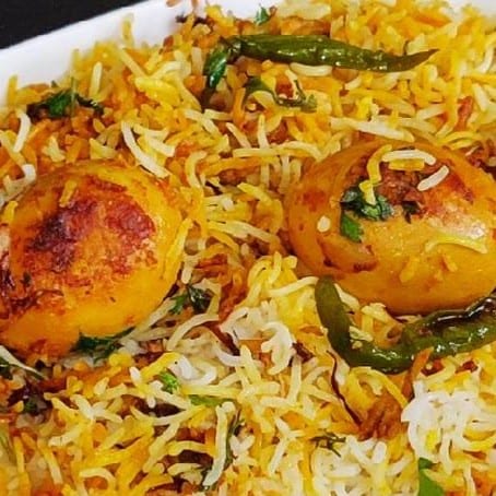 Chettinad Egg Biryani.