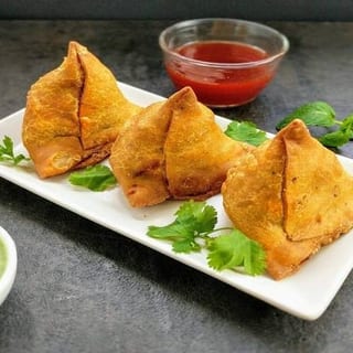 Vegetable Samosa